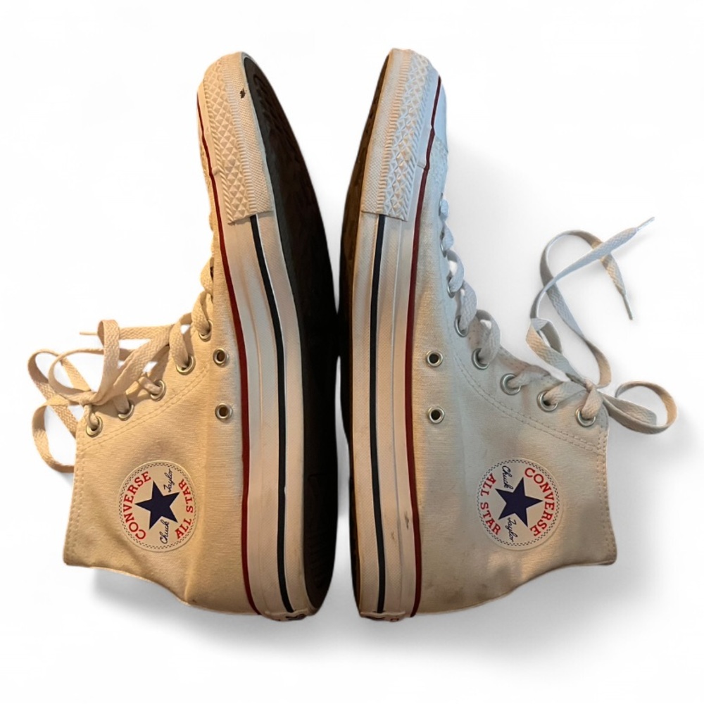 Classic White High-Top converse
